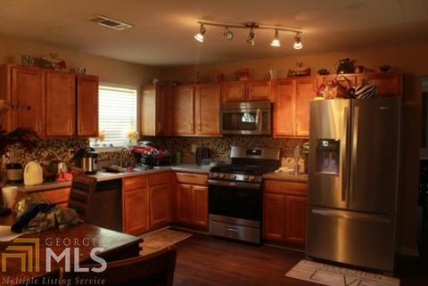 576 Gonzaga Cir, Hampton, GA 30228 photo 10