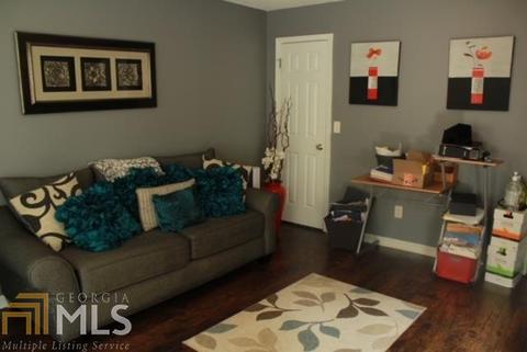 576 Gonzaga Cir, Hampton, GA 30228 photo 5