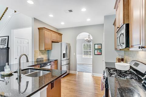 208 Ashburn Ct, Canton, GA 30115 photo 10