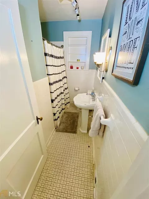 370 Calloway Dr, Macon, GA 31204 photo 9