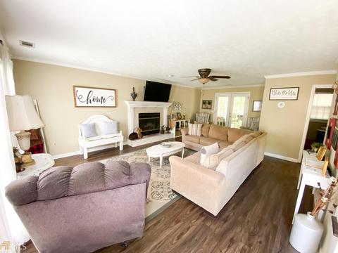 102 Colonial Ct, Lagrange, GA 30240 photo 6