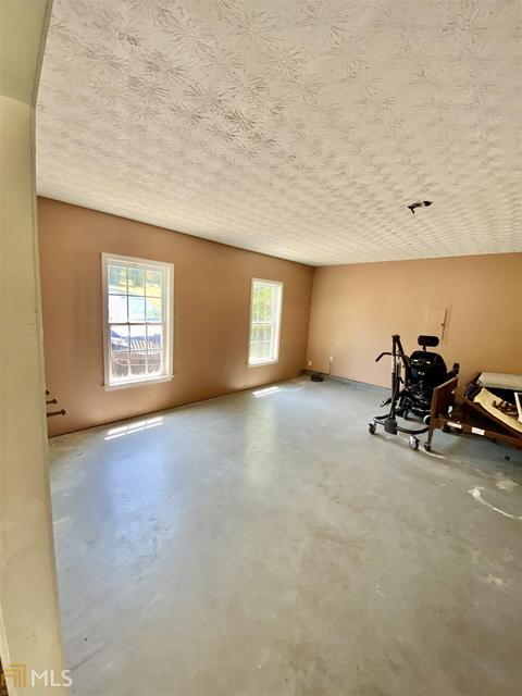 726 Mossy Oak Dr, Jackson, GA 30233 photo 3