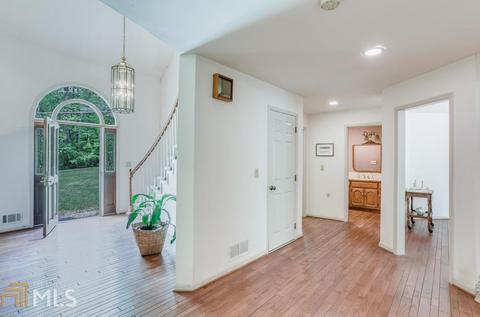4680 Bush Rd, Peachtree Corners, GA 30096 photo 4