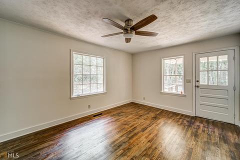 163 Toccoa St, Toccoa, GA 30577 photo 2