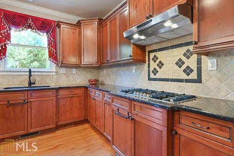 5260 Beecham Ct, Suwanee, GA 30024 photo 11