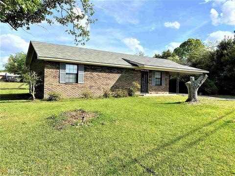 186 E Peter St, Cochran, GA 31014 photo 1