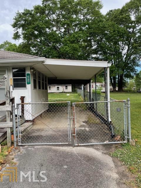 294 S Pine St, Toccoa, GA 30577 photo 4