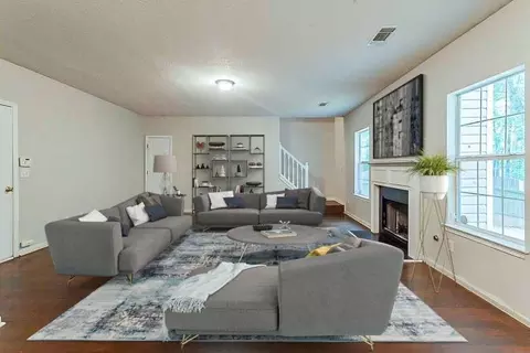 904 Brisley Cir, Hampton, GA 30228 photo 2