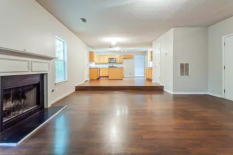 904 Brisley Cir, Hampton, GA 30228 photo 12