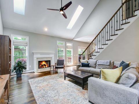3915 Berkeley View Dr, Berkeley Lake, GA 30096 photo 10
