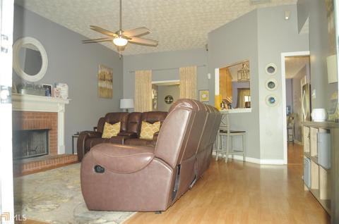 455 Pebble Blvd, Covington, GA 30016 photo 10