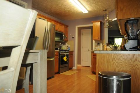 455 Pebble Blvd, Covington, GA 30016 photo 14