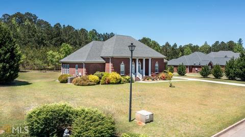 125 Natures Pointe Dr, Hampton, GA 30228 photo 3