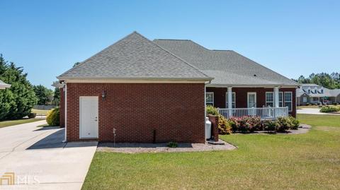 125 Natures Pointe Dr, Hampton, GA 30228 photo 9