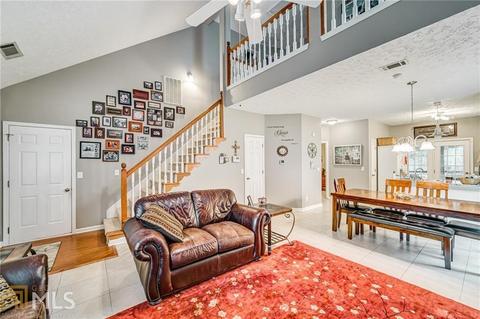 325 Apache Dr, Canton, GA 30115 photo 5
