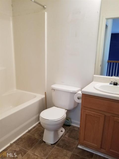 665 Lakeside Cir, Covington, GA 30016 photo 12