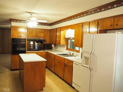 55 Terrace Dr, Lagrange, GA 30240 photo 10