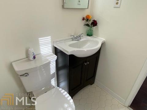 6456 Revena Dr, Morrow, GA 30260 photo 8