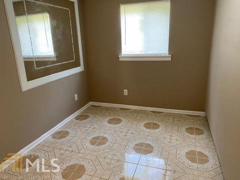 6456 Revena Dr, Morrow, GA 30260 photo 11