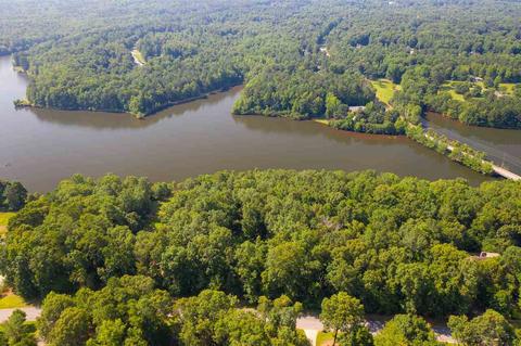 12396 Edgewater Dr, Hampton, GA 30228 photo 1