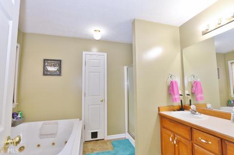 260 Falls Xing, Covington, GA 30016 photo 13