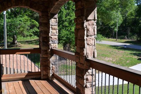 809 Brookside Dr, Winder, GA 30680 photo 5