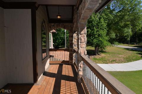 809 Brookside Dr, Winder, GA 30680 photo 4