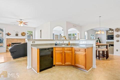 65 Harrison Cir, Covington, GA 30016 photo 5