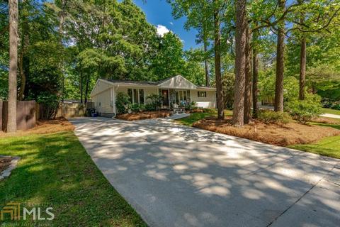3843 Captain Dr, Chamblee, GA 30341 photo 2
