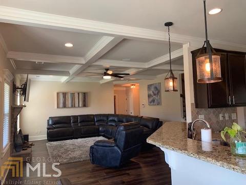 372 Oatgrass Dr, Grayson, GA 30017 photo 5