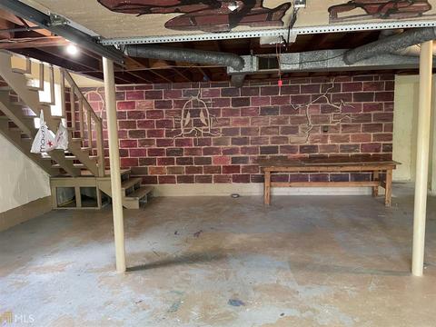 946 Morrow Rd, Morrow, GA 30260 photo 12