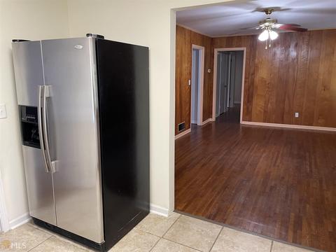 946 Morrow Rd, Morrow, GA 30260 photo 7