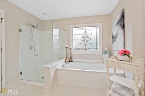 620 Weeping Branch Ct, Duluth, GA 30097 photo 3