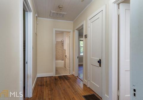 809 Dolvin Ave, Union Point, GA 30669 photo 17