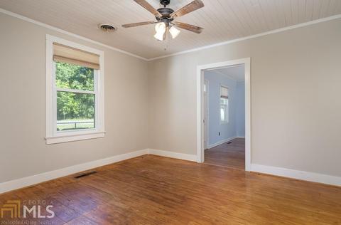 809 Dolvin Ave, Union Point, GA 30669 photo 21