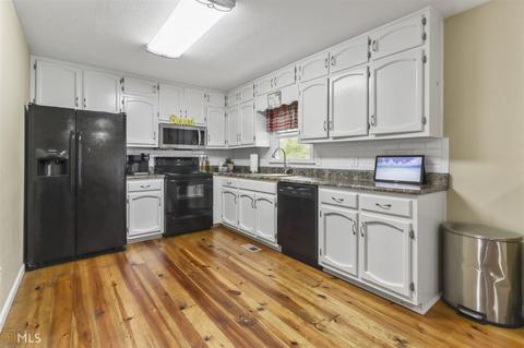 5 Freestone Dr, Newnan, GA 30265 photo 12