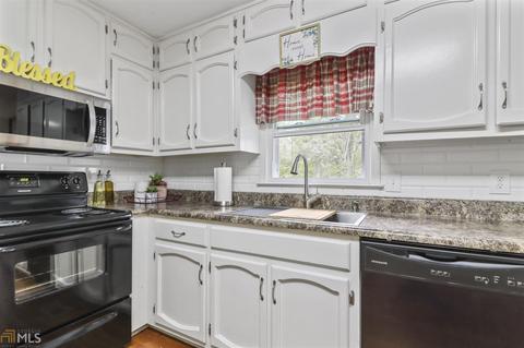 5 Freestone Dr, Newnan, GA 30265 photo 13