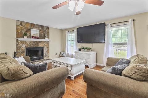 5 Freestone Dr, Newnan, GA 30265 photo 10