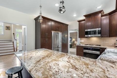 2465 Devon Leigh Walk, Duluth, GA 30096 photo 6