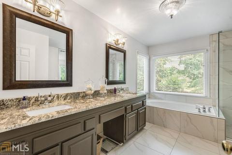 2465 Devon Leigh Walk, Duluth, GA 30096 photo 21