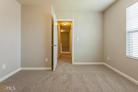 1042 Sutherland Dr, Winder, GA 30680 photo 17