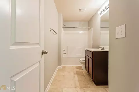 1042 Sutherland Dr, Winder, GA 30680 photo 18