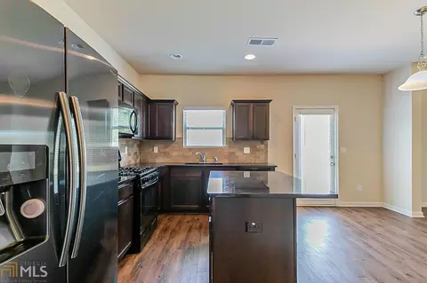 455 Silver Willow Walk, Covington, GA 30016 photo 8