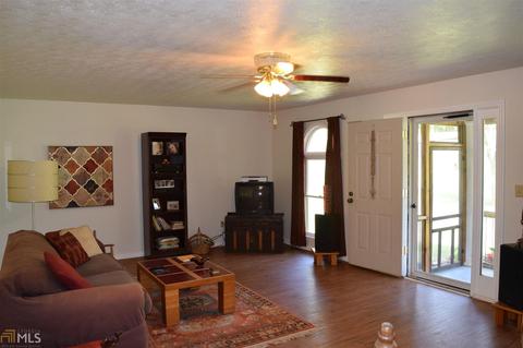 295 Wares Cross Rd, Lagrange, GA 30240 photo 3
