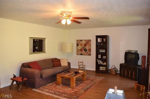 295 Wares Cross Rd, Lagrange, GA 30240 photo 4