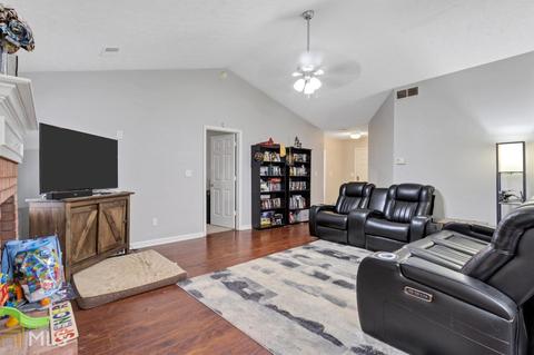 1609 Graystone Dr, Hampton, GA 30228 photo 7