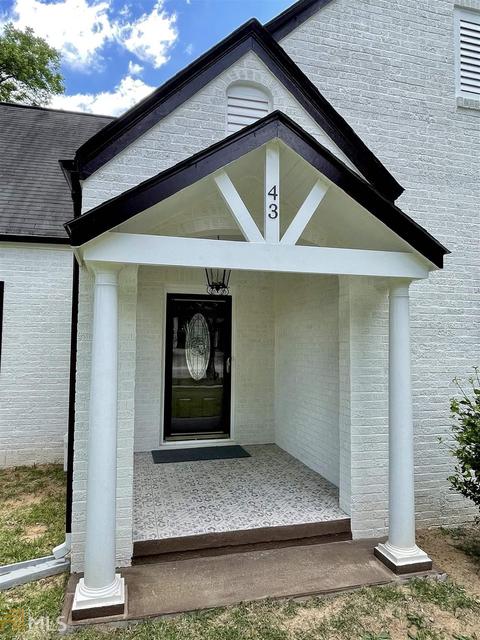 43 E New St, Winder, GA 30680 photo 3