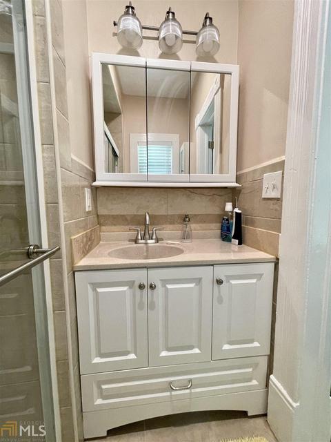 43 E New St, Winder, GA 30680 photo 29