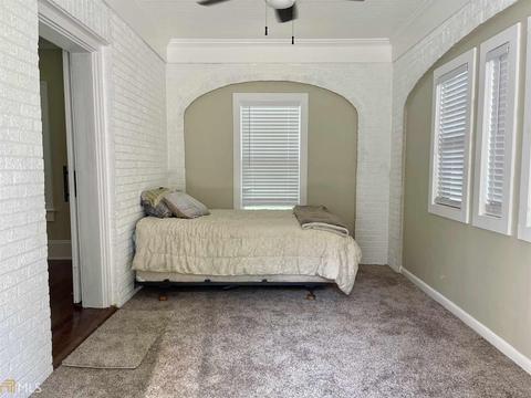 43 E New St, Winder, GA 30680 photo 21