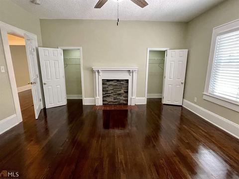 43 E New St, Winder, GA 30680 photo 26
